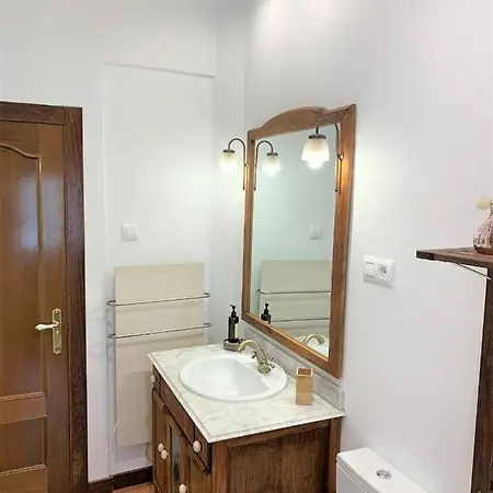 Alola Cimadevilla Apartmán *