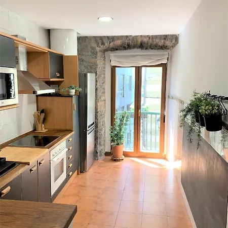 Alola Cimadevilla شقة خيخون