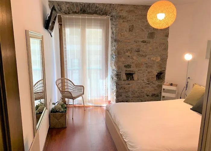 Alola Cimadevilla Χιχόν