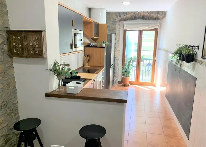 Alola Cimadevilla דירה גיחון